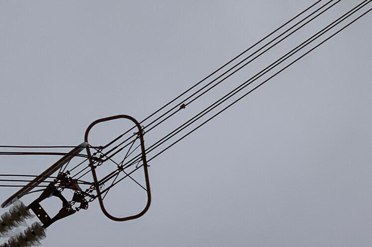 輸電線路導(dǎo)線溫度在線監(jiān)測裝置 為老舊線路增容保駕護(hù)航 輸電線路導(dǎo)線溫度在線監(jiān)測裝置 為老舊線路增容保駕護(hù)航