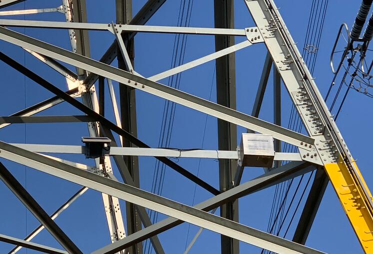 輸電線路導(dǎo)線溫度在線監(jiān)測裝置 為老舊線路增容保駕護(hù)航 輸電線路導(dǎo)線溫度在線監(jiān)測裝置 為老舊線路增容保駕護(hù)航