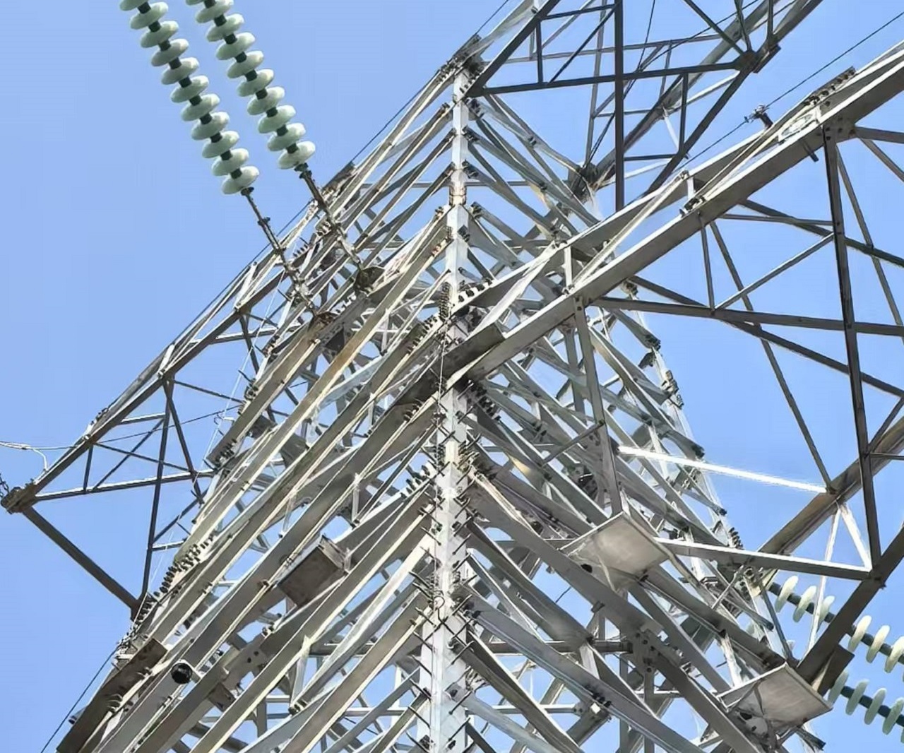 特力康AI視頻監測裝置